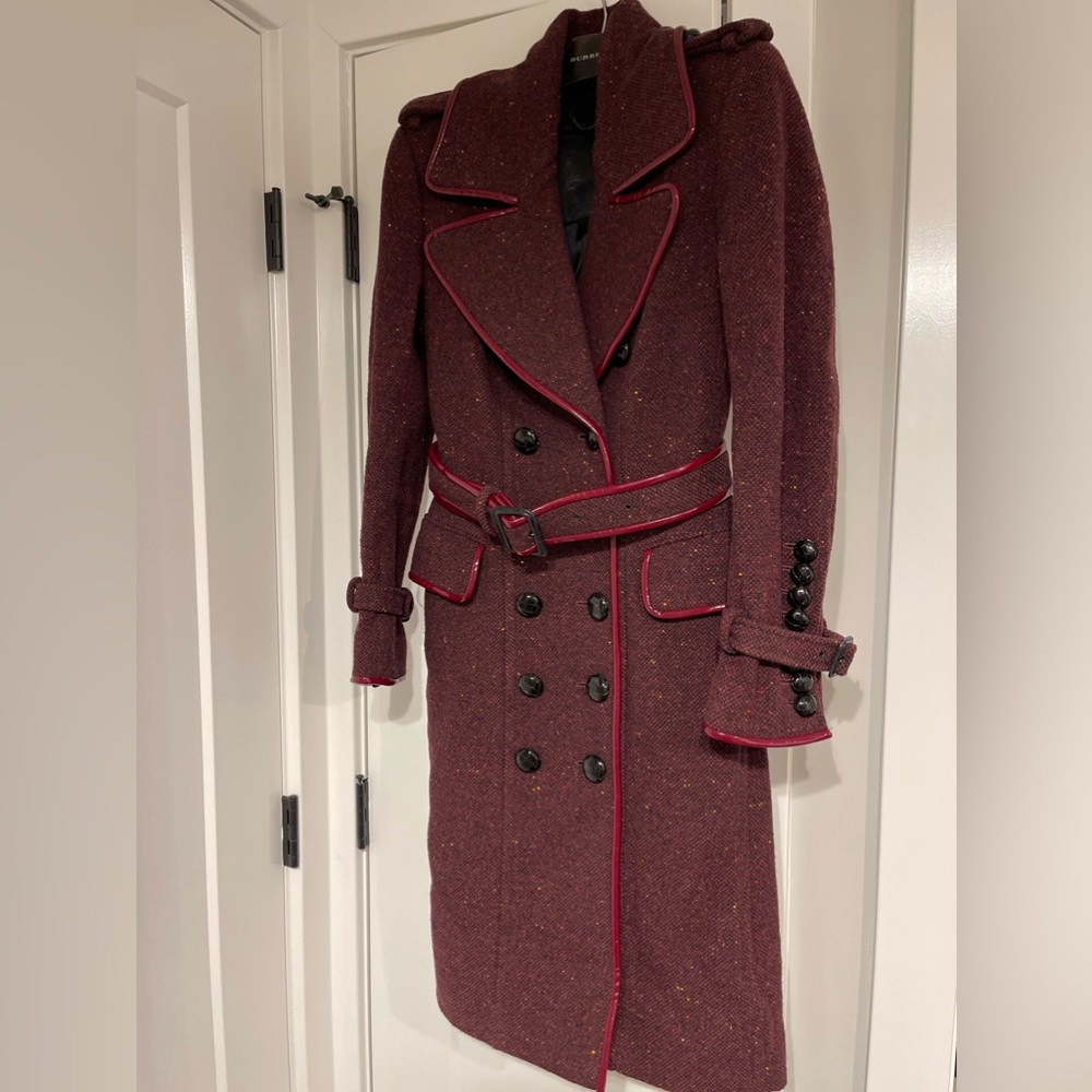 Burberry Prorsum Maroon Wool Tweed and Patent Leather coat SZ 8